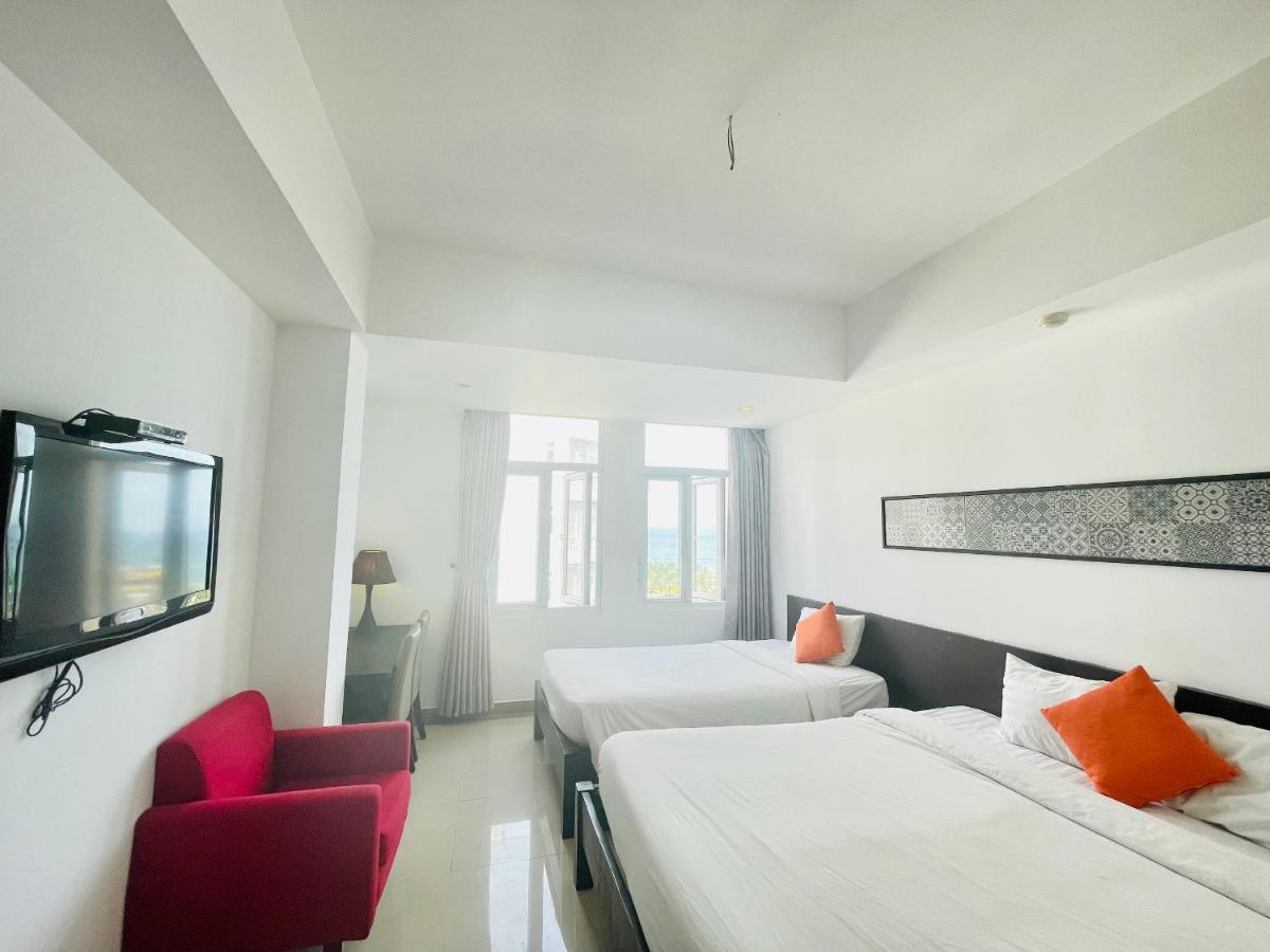 Queen Palace Sea View Hotel Дананг Екстериор снимка